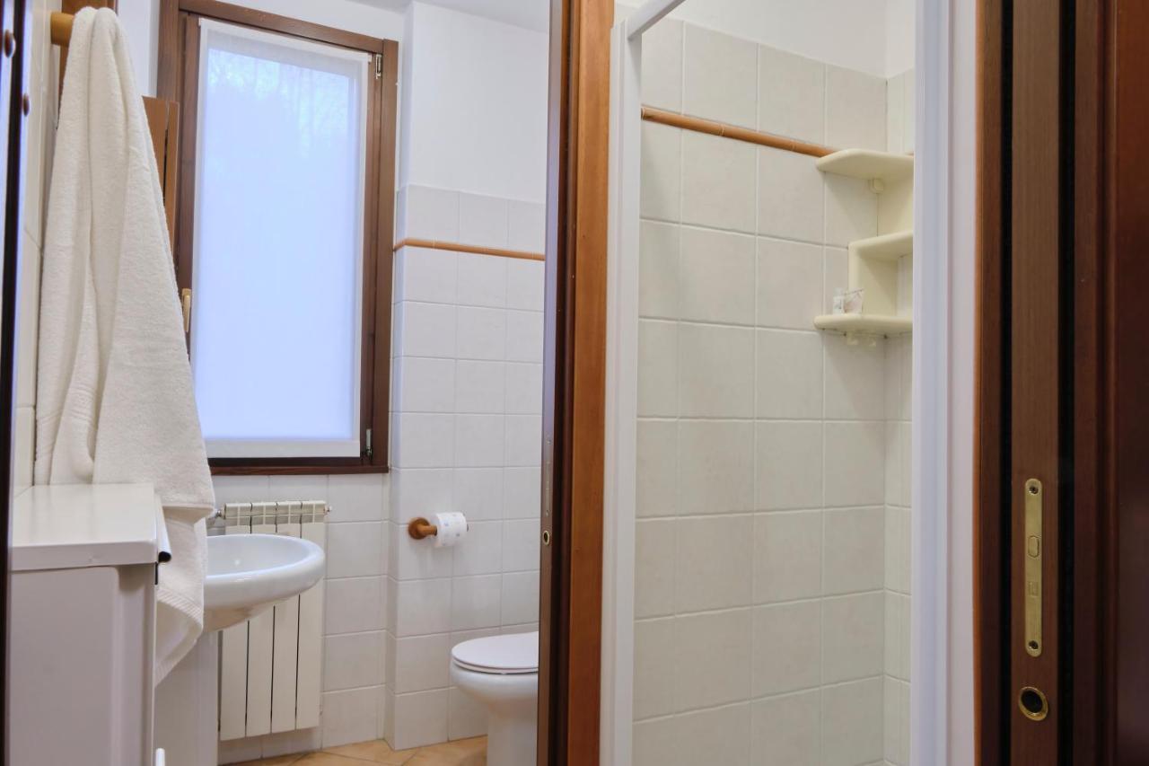 10' From Malpensa Casa Moderna, Netflix & Wi-Fi Apartment Casorate Sempione Bagian luar foto